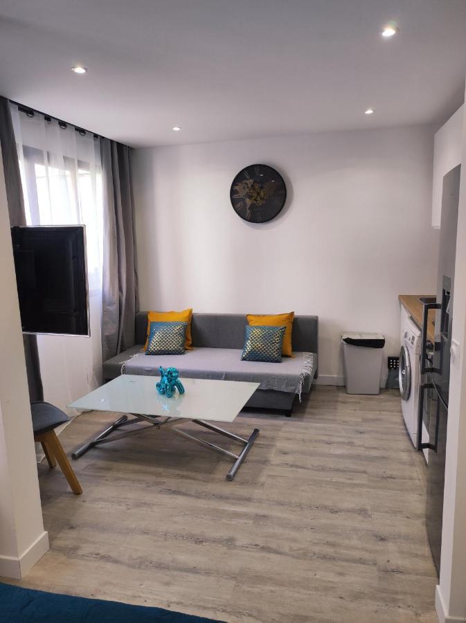Lumineux Charming Appartement - Cozy Flat Le Chesnay  Exterior photo